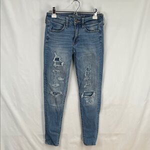 American Eagle - Women’s Jeans - Jeggings - Size 6 - Distressed - Med blue